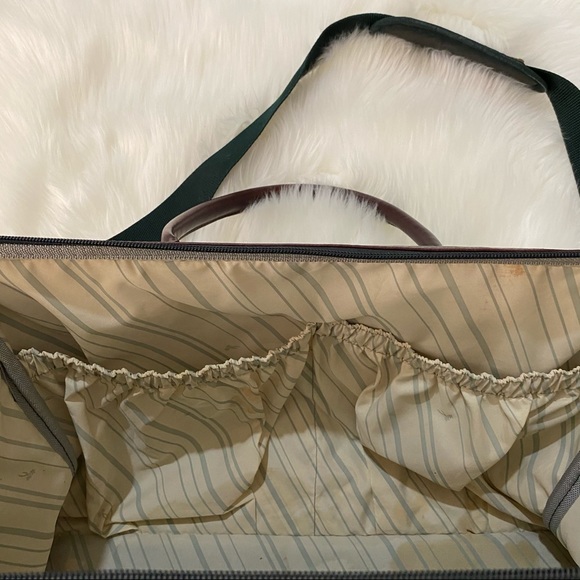 Vintage Ricardo | Floral Tapestry Carryon Luggage - Picture 5 of 7